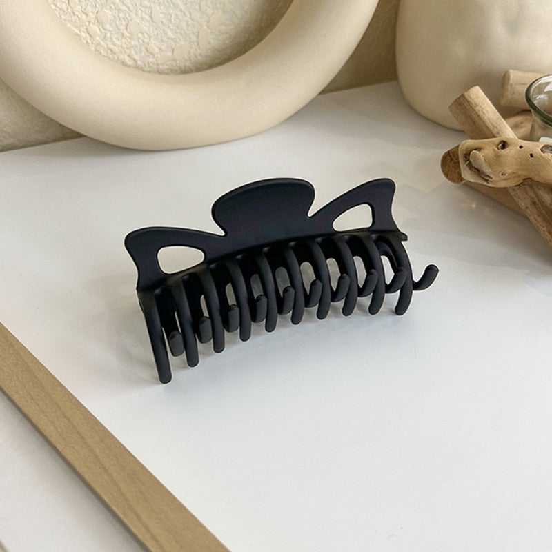 1PC Black Large Hair Claws Elegant Acrylic Hair Clip